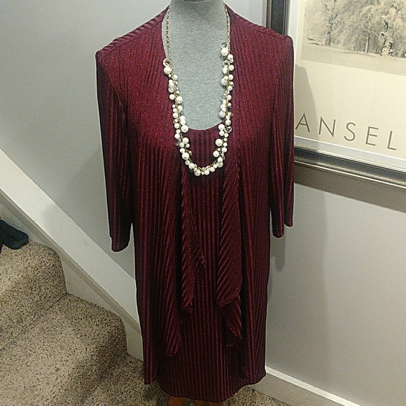 Size 14 R&M Richards Burgundy Lined Dress
